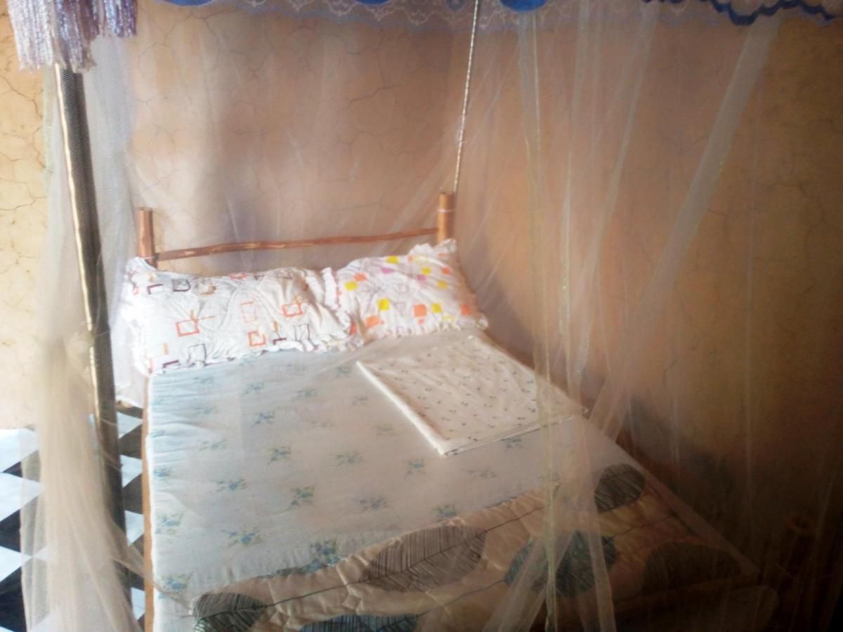 Mbunga Community Tourism Campsite Kasese Dış mekan fotoğraf