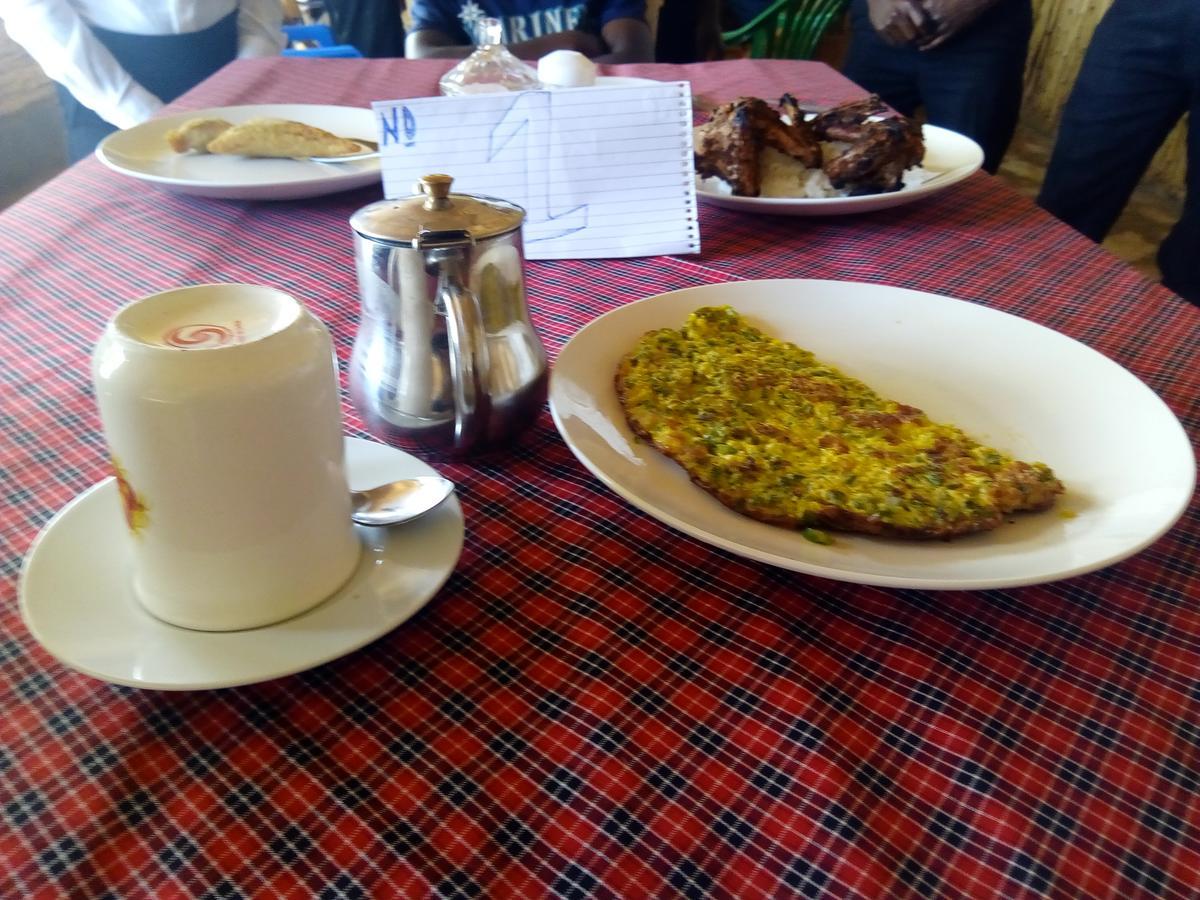 Mbunga Community Tourism Campsite Kasese Dış mekan fotoğraf